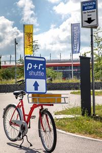 Bilder im hellblauen Balken : Bild 3